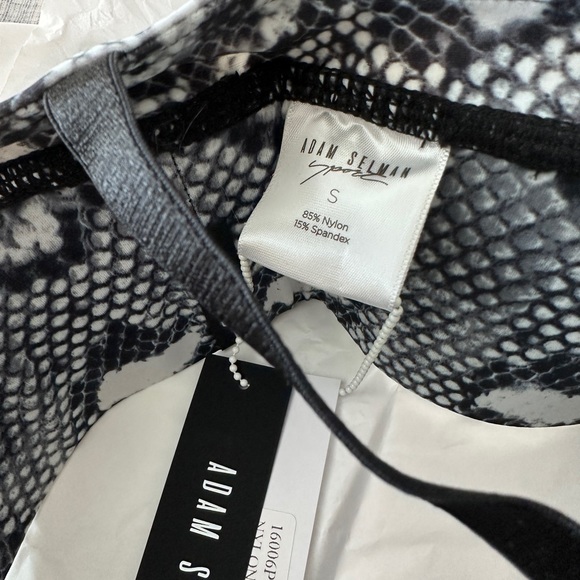 Adam Selman Sports Bra Python Snake Reptile Print NWT Size S - Picture 7 of 8